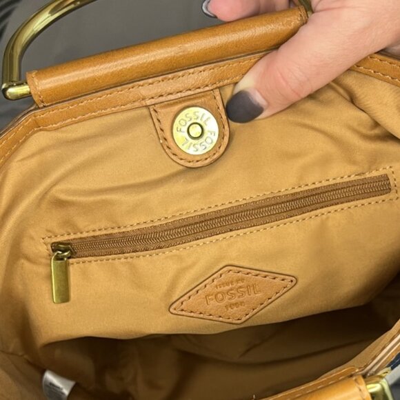 Floral Boho Bucket Top Handle Crossbody, Fossil, Amy, EUC - Picture 5 of 10